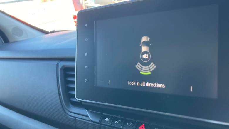 Renault Trafic Swb Diesel SL30 Blue dCi 130 Advance Van